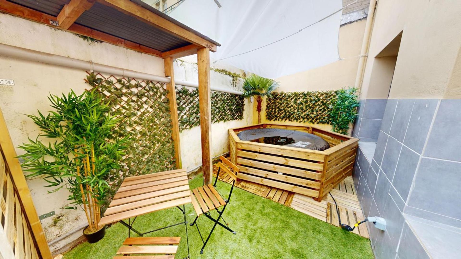 Immeuble Coty Jacuzzi Studios Et Chambres Le Havre Exterior photo